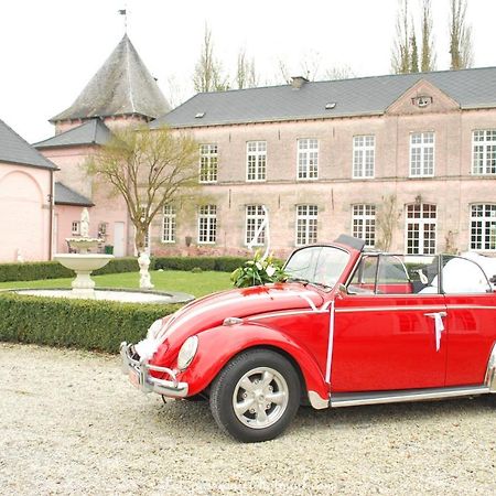 B&B Chateau Bagatelle Frasnes-lez-Anvaing Exteriör bild